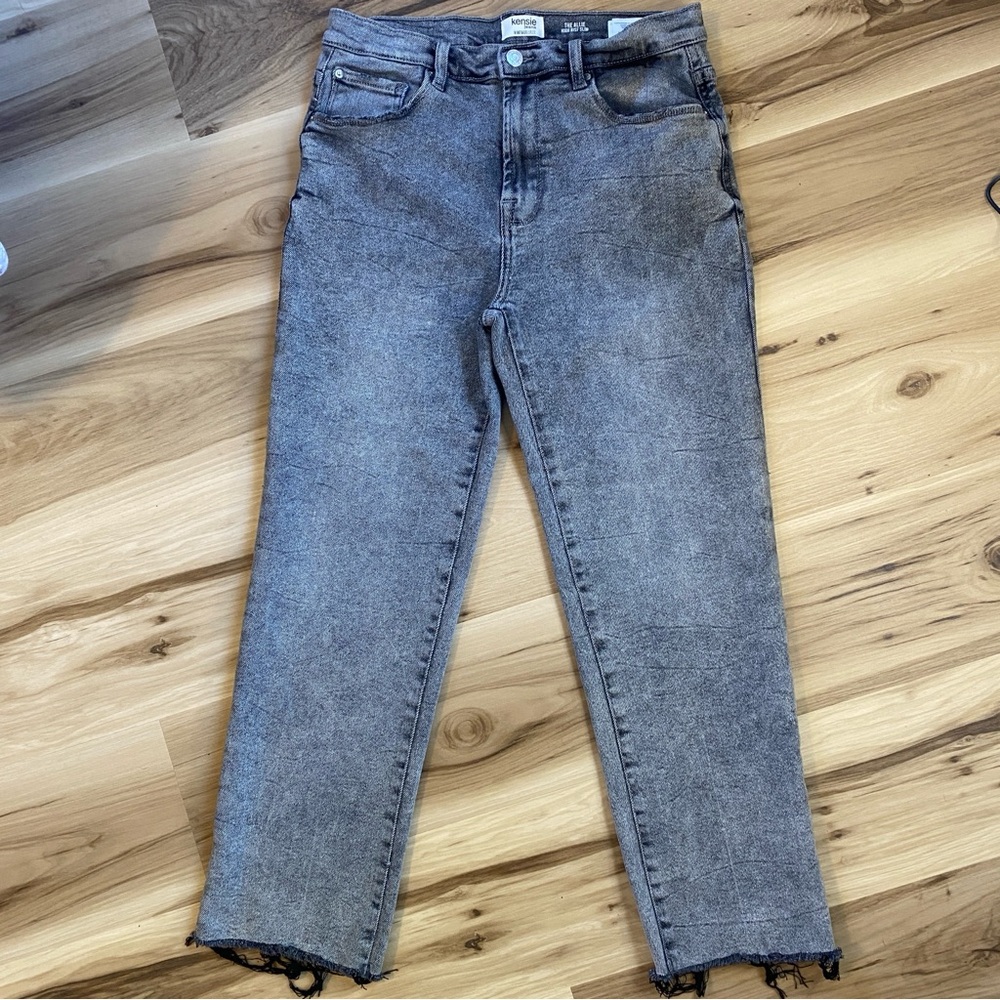 Kensie Jeans‎ The Allie High Rise Slim Grey Acid Wash Raw Hem Size 10/30